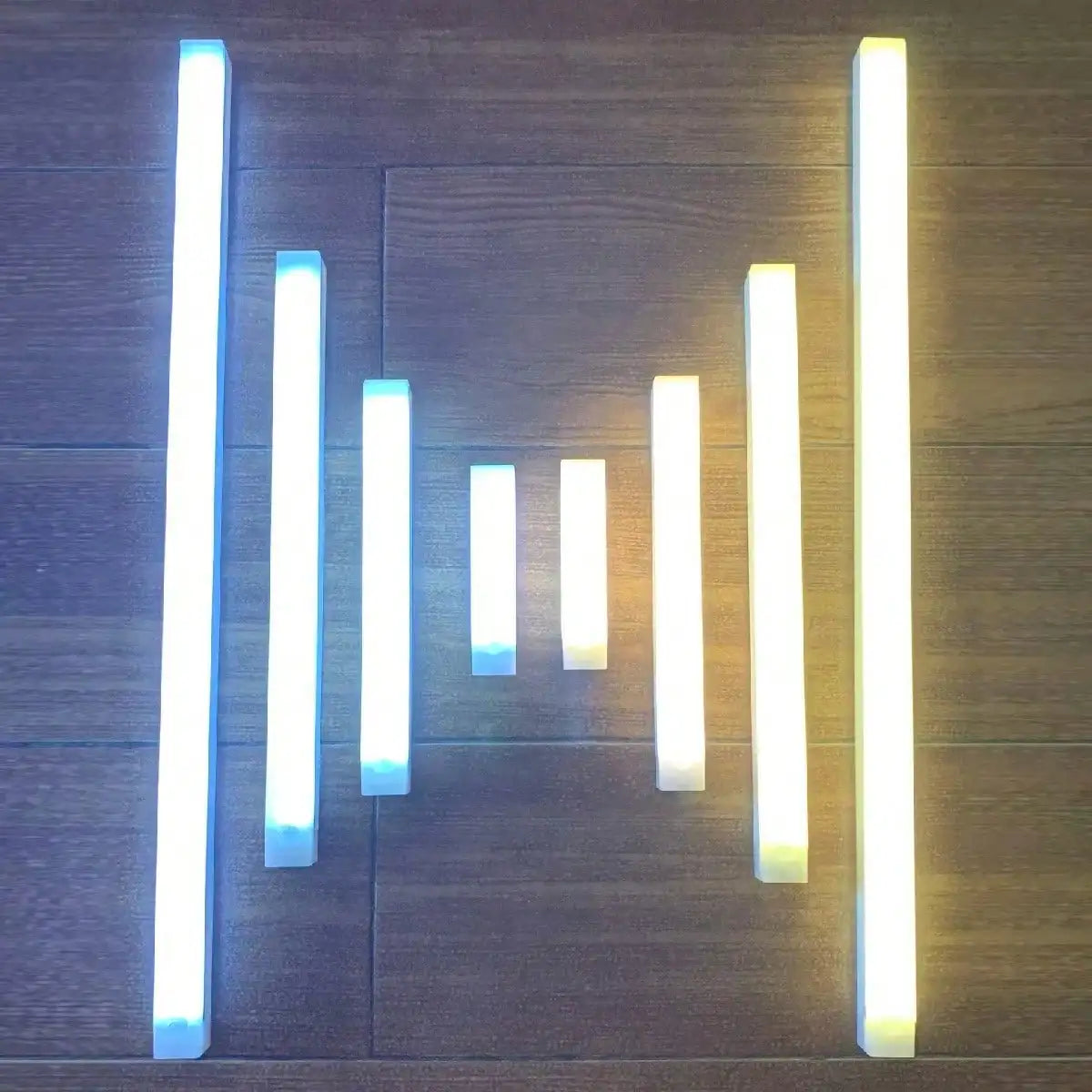 Luz LED Magnética Recargable con Sensor